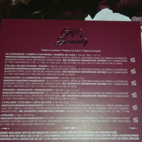 New Gift of Beauty Holiday Collection Makeup Set - Picture 5 of 5